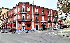 Nuvo Hotel Naples